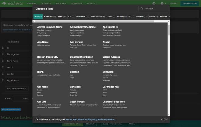 Captura de pantalla mostrando el selector de tipos de datos de Mockaroo
